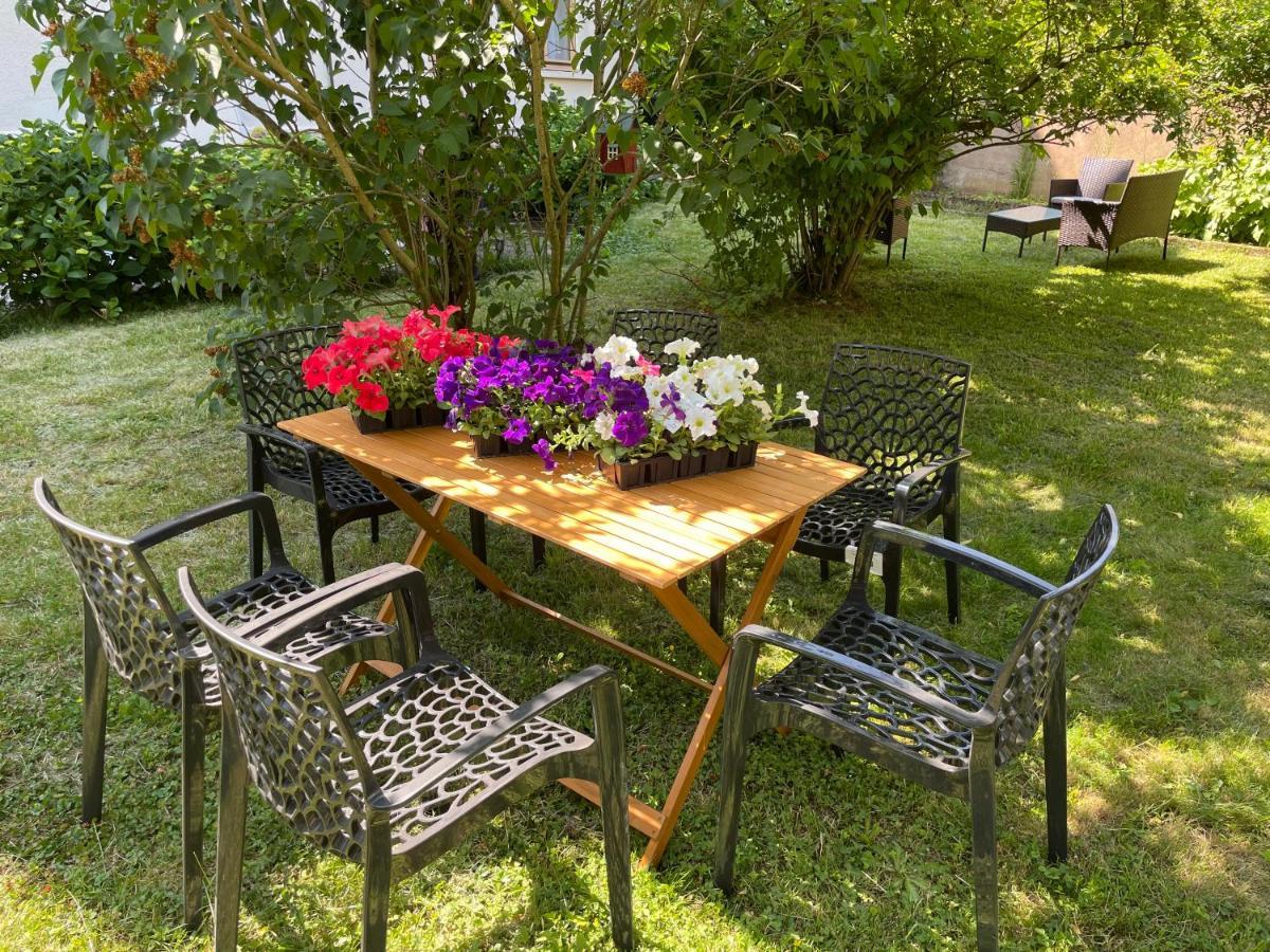 Chambre Privee Vue Sur Le Jardin Proche Centre Ville Besancon Ngoại thất bức ảnh