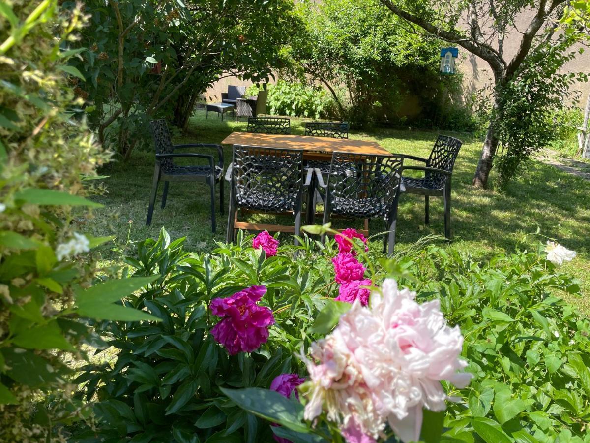 Chambre Privee Vue Sur Le Jardin Proche Centre Ville Besancon Ngoại thất bức ảnh