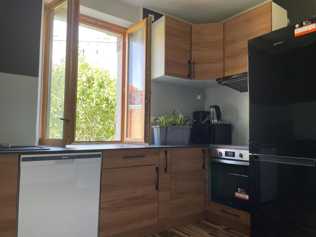 Chambre Privee Vue Sur Le Jardin Proche Centre Ville Besancon Ngoại thất bức ảnh